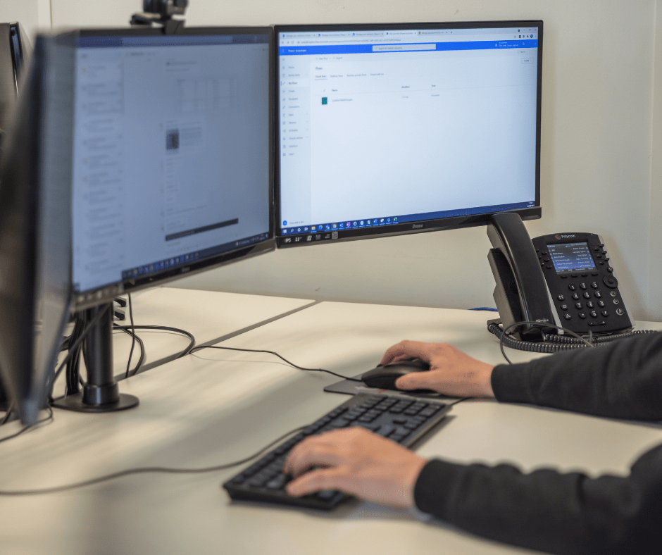 What is the difference between OneDrive and SharePoint?